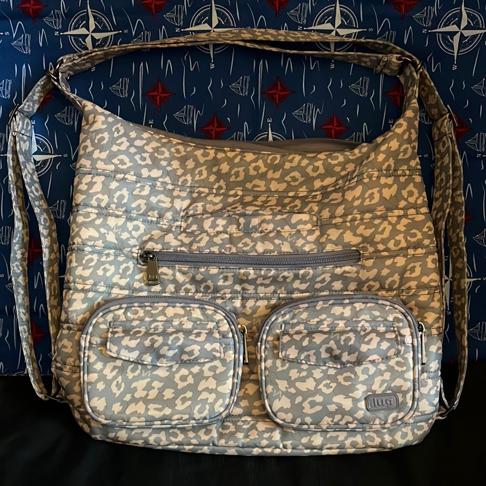 Lug Leopard Pearl Zipliner